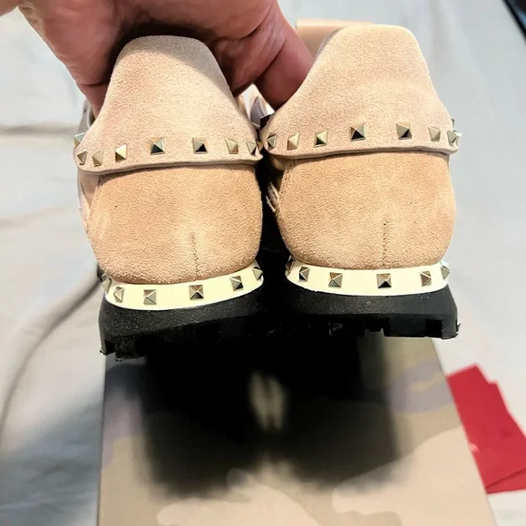 Brand new Valentino Rockstud sneakers size 35 - Picture 6 of 9